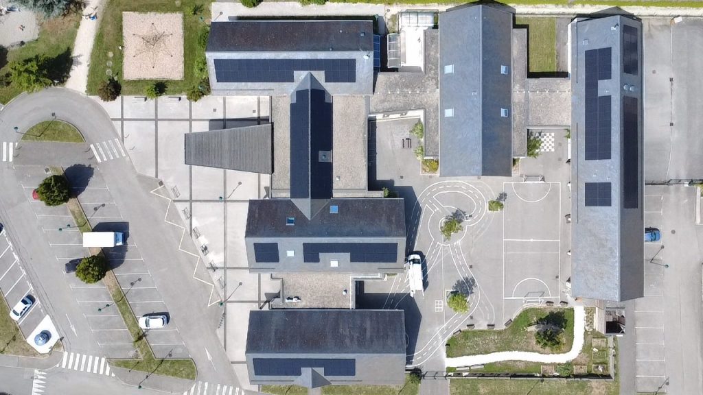 photo d'une installation photovoltaïque réalisée par Avenir Solaire Concept powered by Solarock