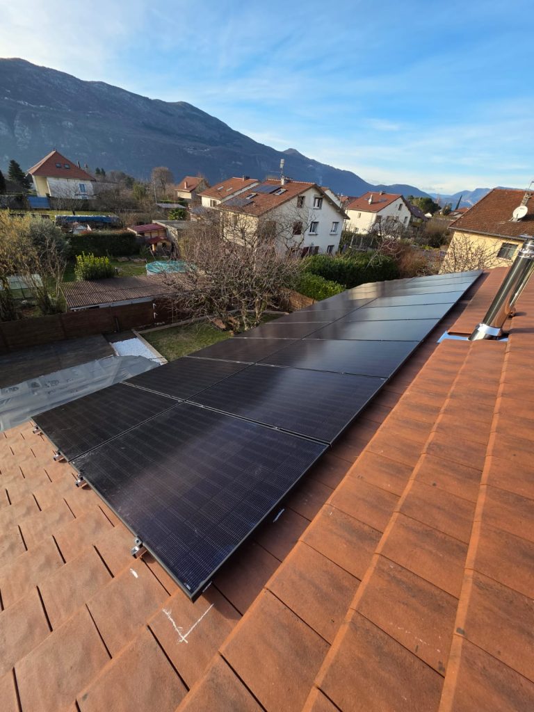 photo de l'installation solaire à Brison-Saint-Innocent en Savoie